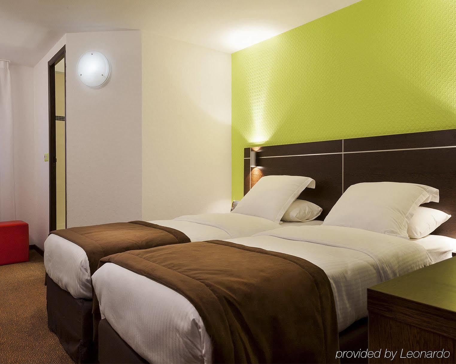 B&B Hotel 奥尔日河畔布雷蒂尼 外观 照片